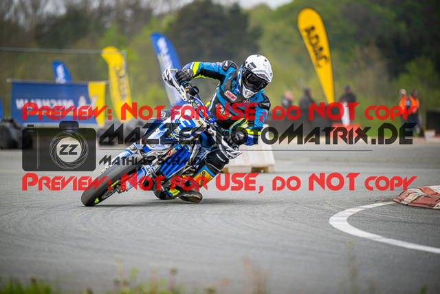 MaZZes_FotoMatrix_230507_8066 | S3