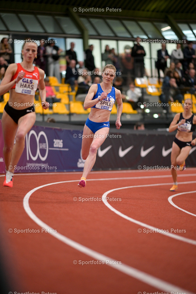 DM Halle 2026_Samstag-53 | 28.02.2026, xkaix, Leichtathletik Deutsche Meisterschaften Halle 2026,  v.l. Karolina Haas (LG Olympia Dortmund), Tanja Spill (TSV Bayer Dormagen) - Realisiert mit Pictrs.com