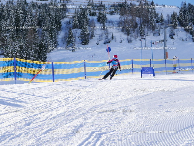 Elias  (3) | Photos von der Skischule Warth - Realisiert mit Pictrs.com
