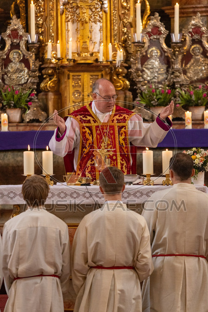 MAE-pic_160 | Der online Fotoshop des Inzeller Fotografen MAE - Marc Anton Eicher. Hier können Sie ihre Fotos und Stockfotos online bestellen als Download oder als Ausdruck, der ihnen bequem nach Hause geschickt wird.
Ihr Marc Anton Eicher - der Inzeller Fotograf - Realisiert mit Pictrs.com