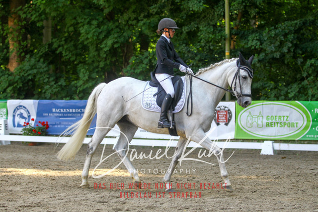 DKP42635 | Turniersportfotografie; Pferdefotografie; Dressurfotografie