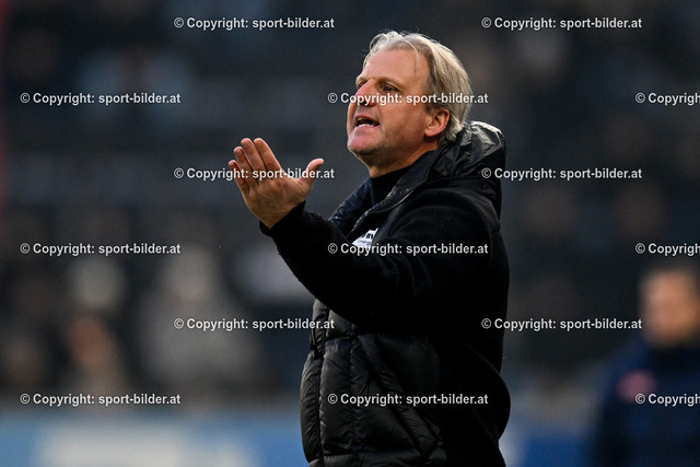 AUT, Admiral Bundesliga, LASK Linz vs SK Rapid Wien | 23.02.2025, Raiffeisen Arena Linz, AUT, Admiral Bundesliga, LASK Linz vs SK Rapid Wien, im Bild Head Coach Markus Schopp of Lask// Admiral Bundesliga Match between LASK Linz and SK Rapid Wien in Linz, Austria on 2025/02/23
