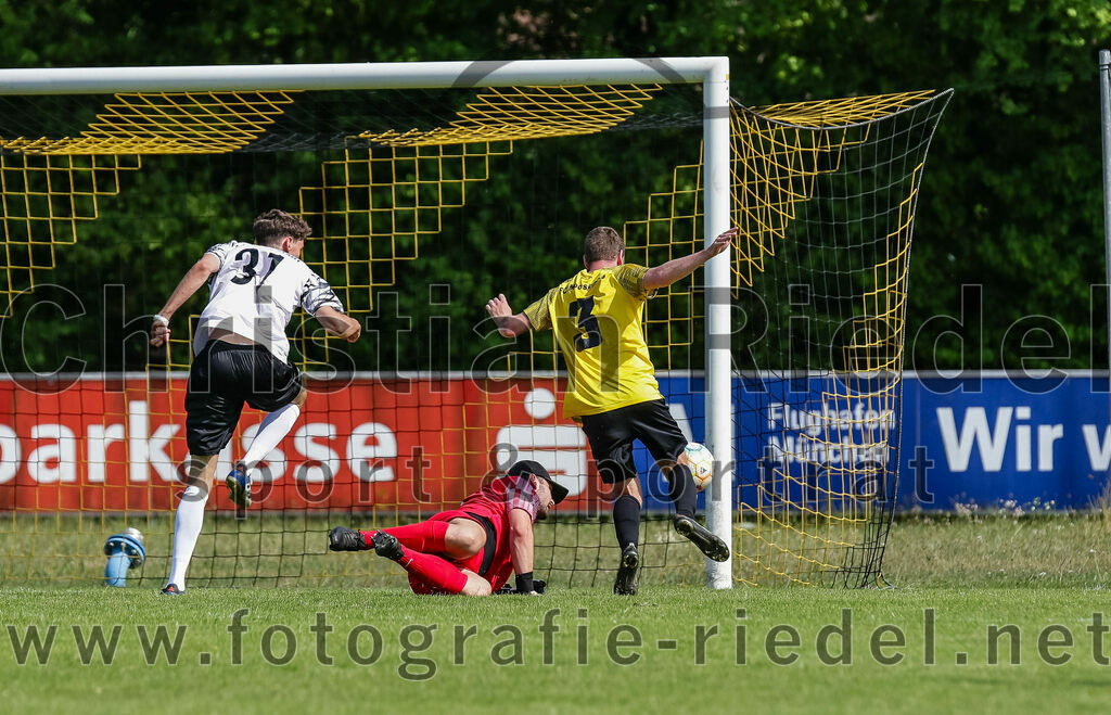 2023-07-09_100_FC_Moosinning_II_gegen_FC_Herzogstadt | Moosinning, Deutschland, 09.07.2023:
Fußball, Kreisliga 2023 / 2024, Testspiel, FC Moosinning II gegen FC Herzogstadt, Endergebnis: 2:1

Foto: Christian Riedel / fotografie-riedel.net