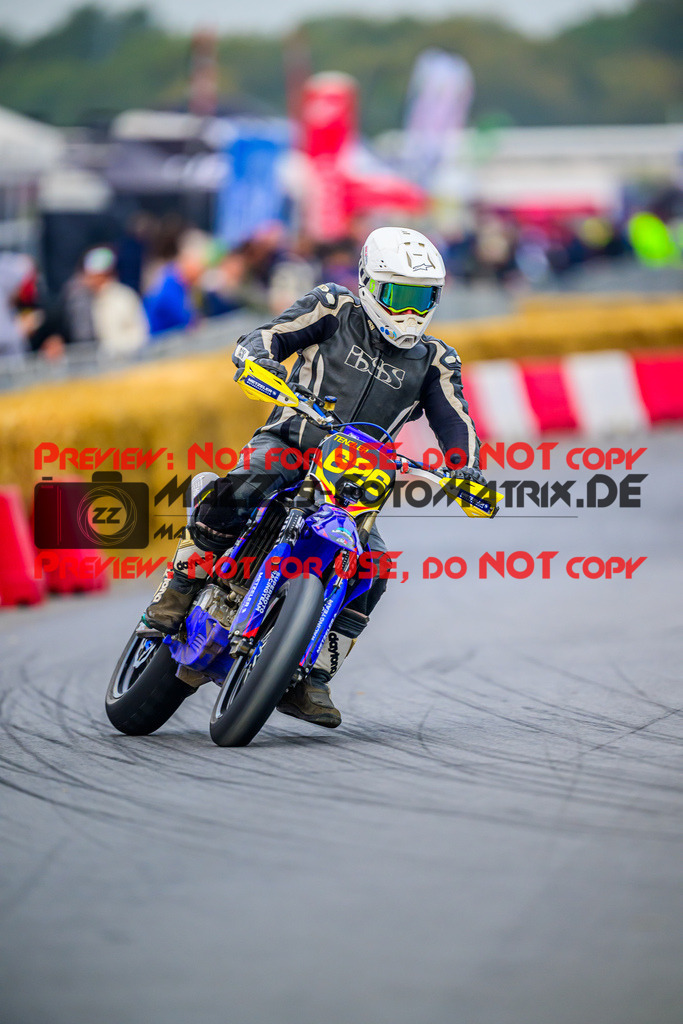 MaZZes_Fotomatrix_20251012_6007705_7726 | SENIOR