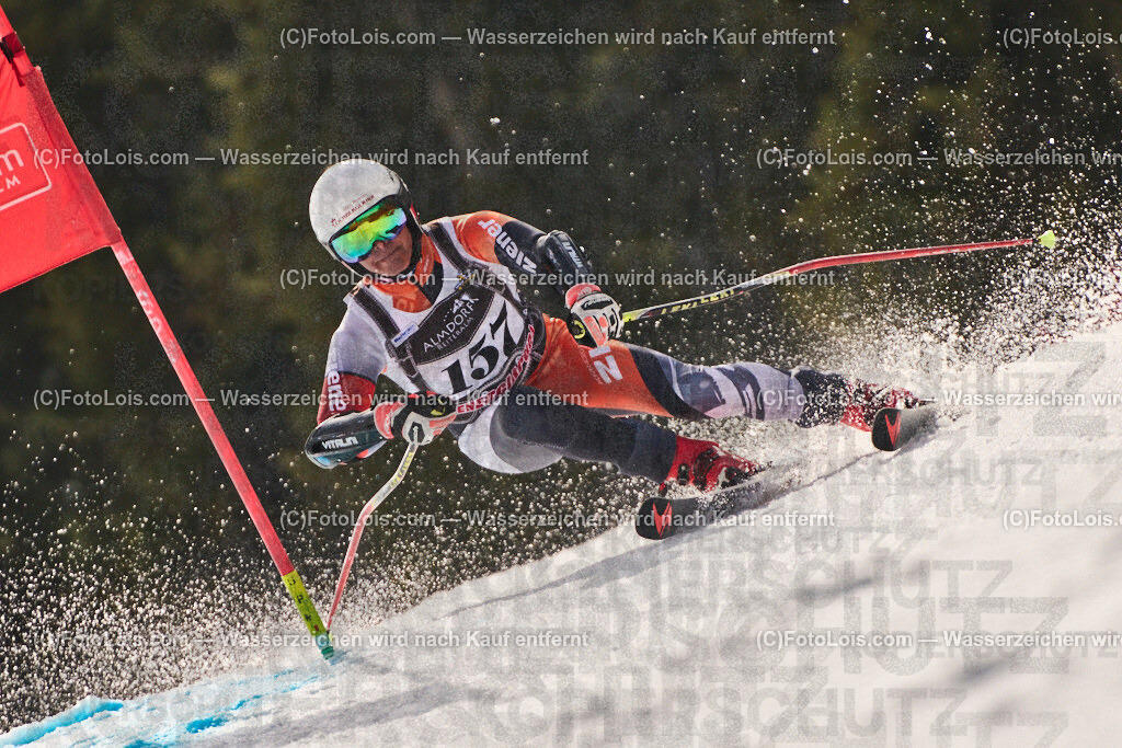 ALP2045_steir-MASTERS-Meistersch-SG_Reiteralm_LUEGER Guenter | MASTERS-LM-Super-G Steiermark mit Wiener-LM auf der Reiteralm am Fr 28. März 2025.                         Veranstalter: Steirischer Skiverband (5000)Durchführender Verein: WSV Pichl-Reiteralm (5083)