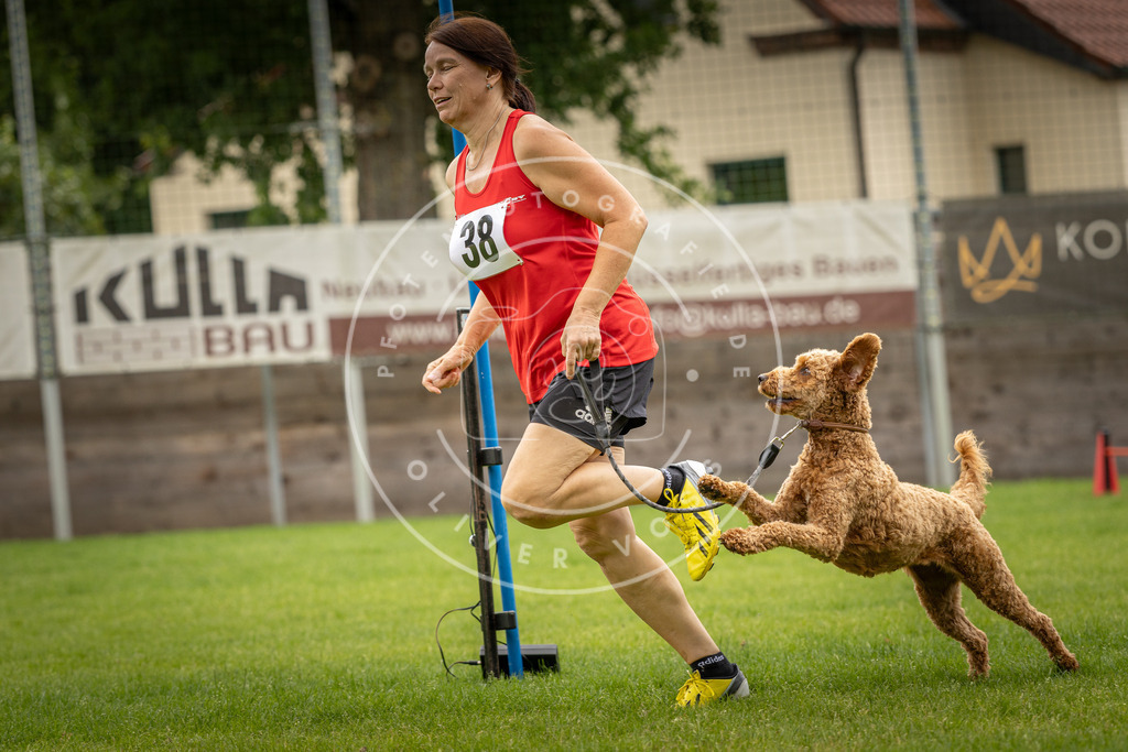 Pfotenfotografie_DV3A2816 | Hundefotografie, Tierfotograf, Pfotenfotografie, Fotoshooting Hund, Hunde Portrait, Hundesport, Hundeportraits, Heideshooting, Hunde, Sportfotograf, Hundefotograf, Turnierhundsport, THS,  - Realisiert mit Pictrs.com