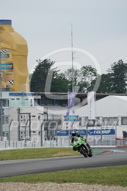 2024_06_28_PBK_22889 | Sportfotografie; SlowMotion; Video; Rennstrecke; Hafeneger; Speer; Racing; RSE; BMW; CBO; Trackday; Motorsportarena; Hockenheimring; Brno; Most; Barcelona; Valencia