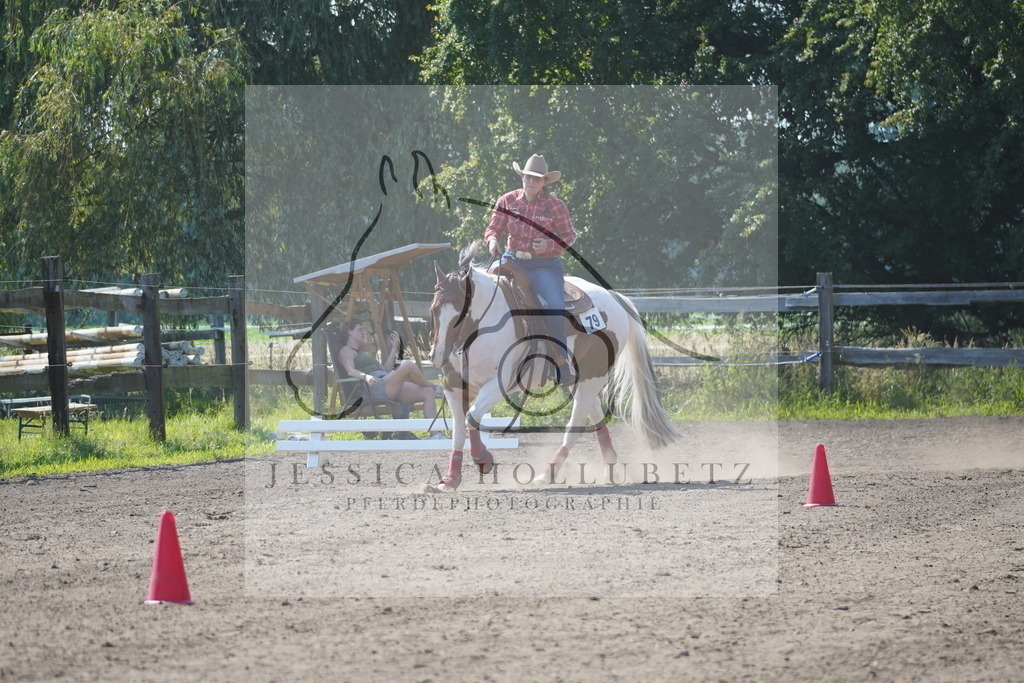 DSC01370 | jessicahollubetz_pferdephotographie - Realisiert mit Pictrs.com