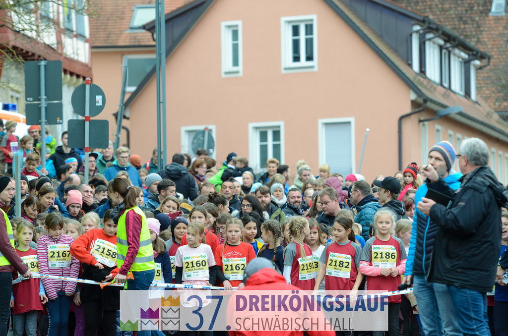 AOK JuniorCup 400m | 3Koenigslauf 2023 - Realisiert mit Pictrs.com