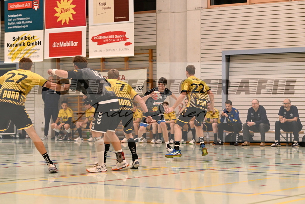 aaaDSC_5169 | Kaufen Sie Sportbilder im Onlineshop von Andy Scherrer Sportfotografie. Faszinierende Bilder von Sportevents aus der ganzen Schweiz. Fussball, Frauenfussball, Unihockey, Handball, Schwingen und weiteren Sportarten. - Realisiert mit Pictrs.com