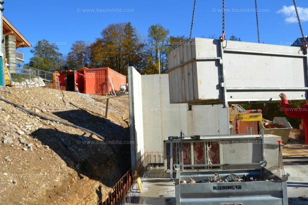 bib-lg04-betonarbeiten-0589 | Nach LV-Leistungsgruppen sortierte Detailfotos über den Bau eines Hauses. Alle Hausbau-Bilder direkt vom Urheber und Autor der Website Haus-Selber-Bauen.com