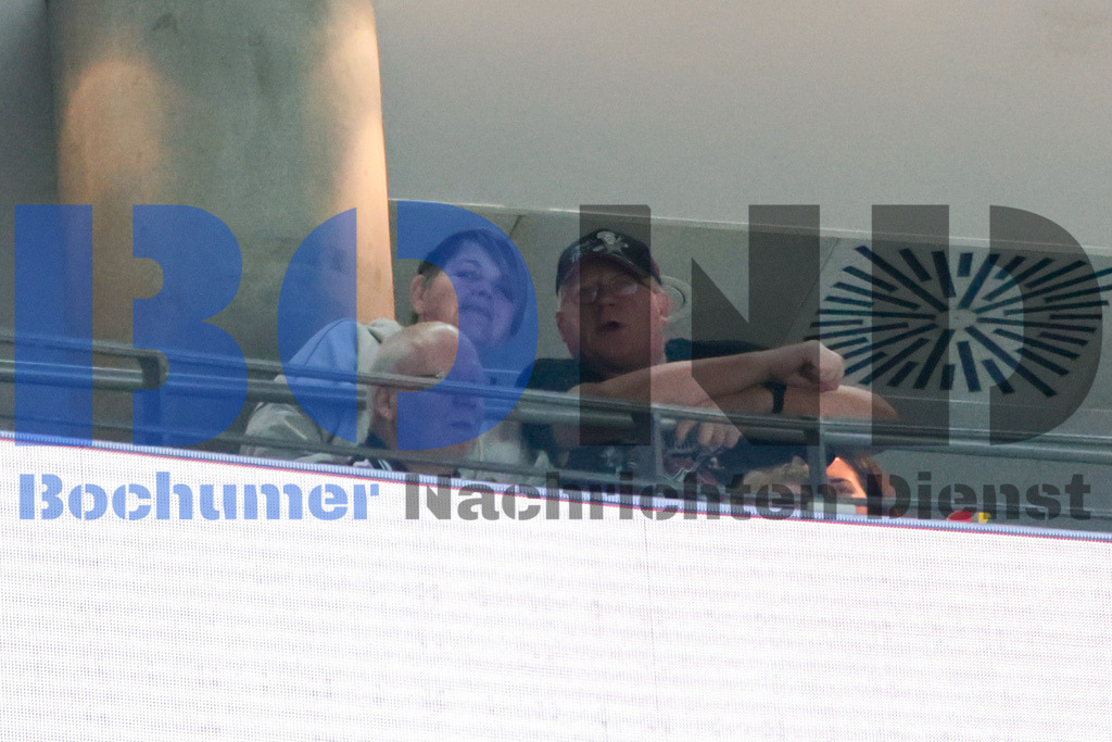 SES_KOLISE20250119-50 | bond - Realisiert mit Pictrs.com