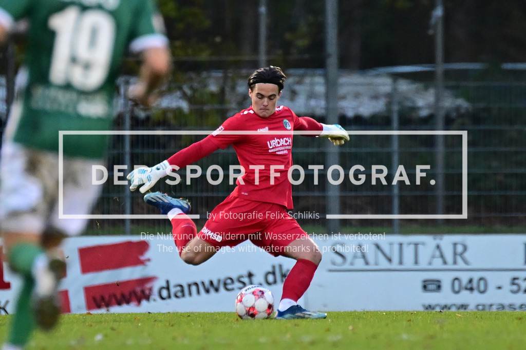 Fußball I Herren I Saison 2025-2026 I Regionalliga Nord I 21. Spieltag I FC St. Pauli II - VfB Lübeck I 33940 | Phillip Diestel (21, VfB Lübeck) - Realisiert mit Pictrs.com