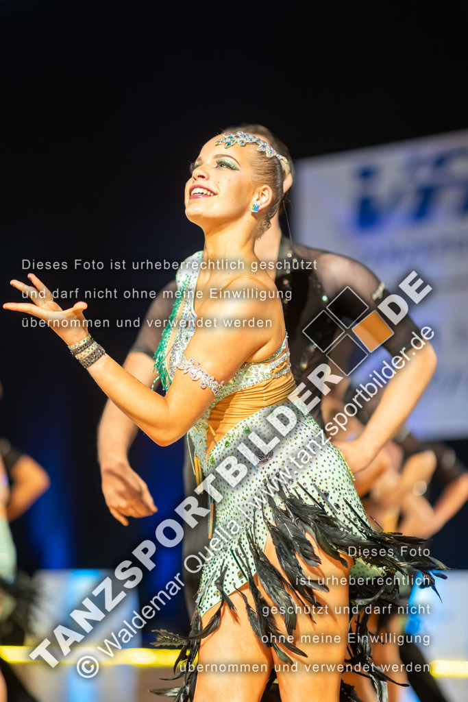 20260322-00935 | Hier finden Sie Tanz Bilder vom Latein und Standard Formationen tanzen. Sportbilder vom Tanzsport. Schöne Fotos und von Weltmeisterschaft, Europameisterschaft, Bundesliga, Regionalliga, Oberliga und Landesliga sowie von GOC Stuttgart, DanceComp, WM Bremen