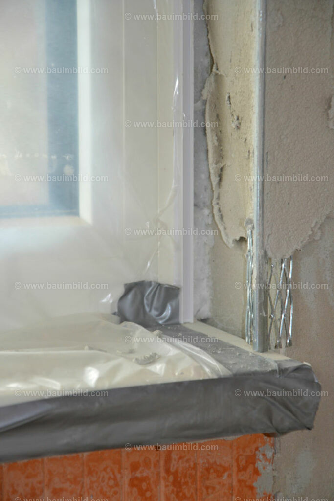 bib-lg18-putzarbeiten-0025 | Nach LV-Leistungsgruppen sortierte Detailfotos über den Bau eines Hauses. Alle Hausbau-Bilder direkt vom Urheber und Autor der Website Haus-Selber-Bauen.com