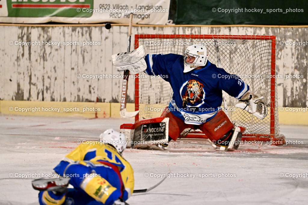 ELV Zauchen vs. EC Tigers Paternion  | #21 Lesacher Jürgen EC Tigers Paternion, ELV Zauchen vs. EC Tigers Paternion , ELV Zauchen vs. EC Tigers Paternion  am 02.01.2025 in Eisoval Zauchen (Stadthalle Villach), Austria, (Photo by Bernd Stefan)