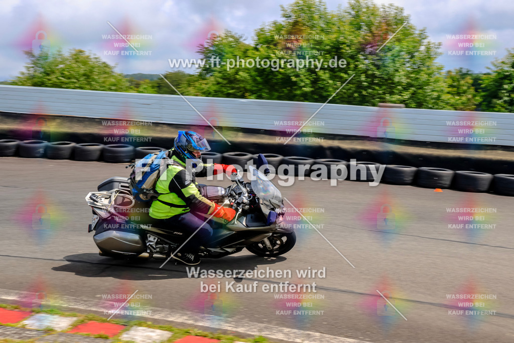 _TCM3263 | Hier findet Ihr Bilder von Touristenfahrten auf der Nürburgring Nordschleife oder von anderen Veranstaltungen die ich besucht habe. Viel Spass beim Durch Schauen 
