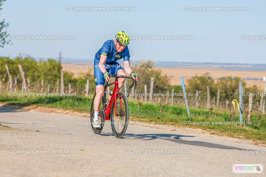 770_AR6_8358 | Neusiedlersee Radmarathon 2026@sportshot_your_pictrs #yourpictures#roadtowm2029 #nrm #neusiedlerseeradmarathon #neusiedlersee #neusiedlerseetourismus #burgenland #mörbisch #nrm26 #burgenlandtourismus #voglundco #poweredbyburgenlandtourismus #radsport #rad #marathon #ucigranfondo #visitburgenland #ucigranfondoworldseries