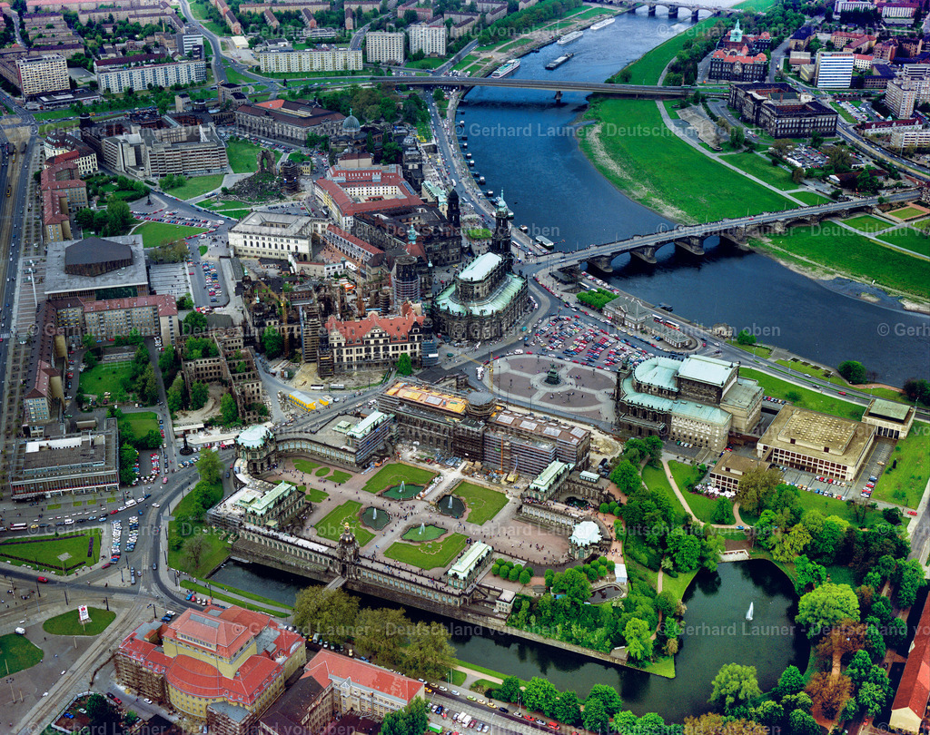 7000830 | Zwinger, Innenstadt Dresden 1990