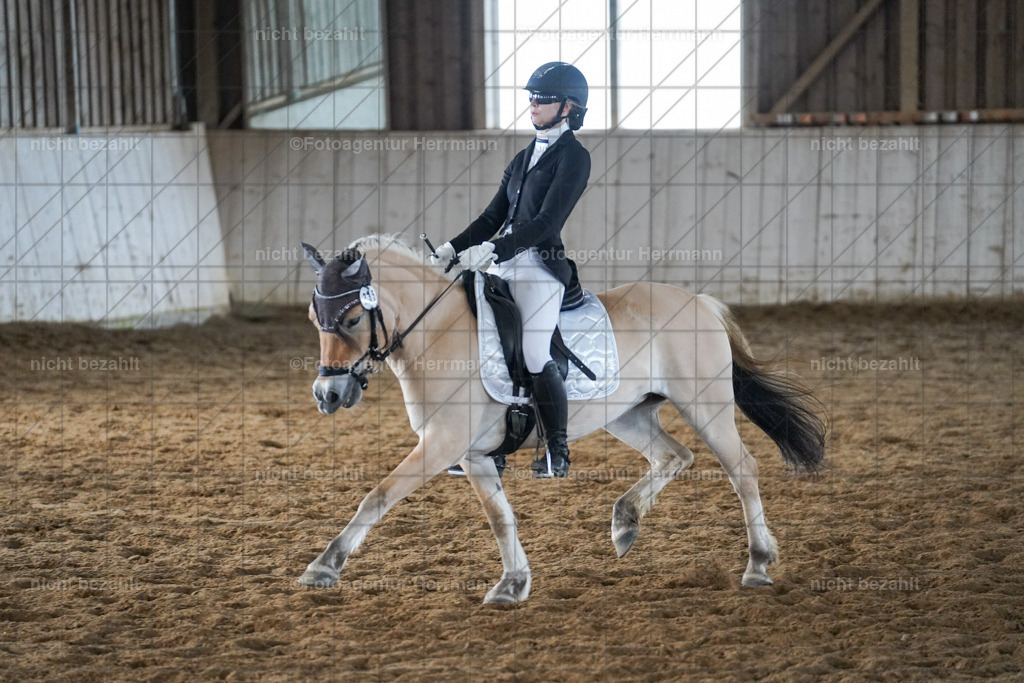 20230520-FAH05646 | Frühjahrsturnier, Landsberg am Lech, 2023, Reitclub Landsberg, Turnierbilder, Fotos Turnier Landsberg, Fotoagentur Herrmann, Turnierfotografen Bayern, Reitsport Fotograf, Pferde Fotograf