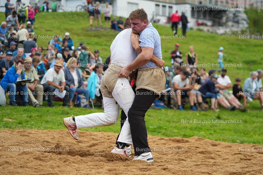 RB_04602-70 | René Burch leidenschaftlicher Fotograf aus Kerns in Obwalden.  Hier finden sie Sport, Landschaft und Natur Fotografie.
 - Realisiert mit Pictrs.com