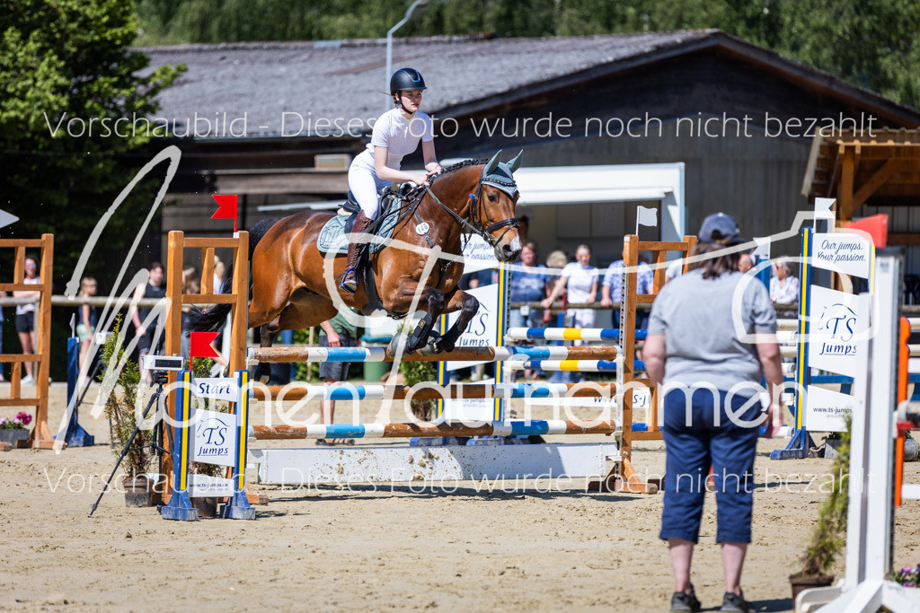 Donop24-ASprmstA-067 | MomenTaufnahmen Pferdesportfotos