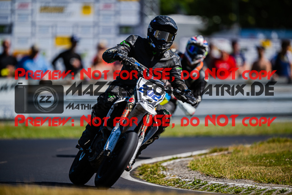 MaZZes_FotoMatrix_220703_8150 | S3