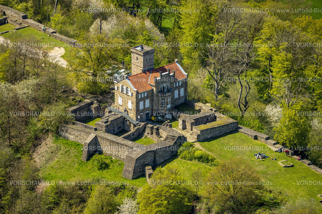 Hattingen230406758 | Luftbild, Burg Isenberg, Ruine Isenburg, Niederbonsfeld, Hattingen, Ruhrgebiet, Nordrhein-Westfalen, Deutschland