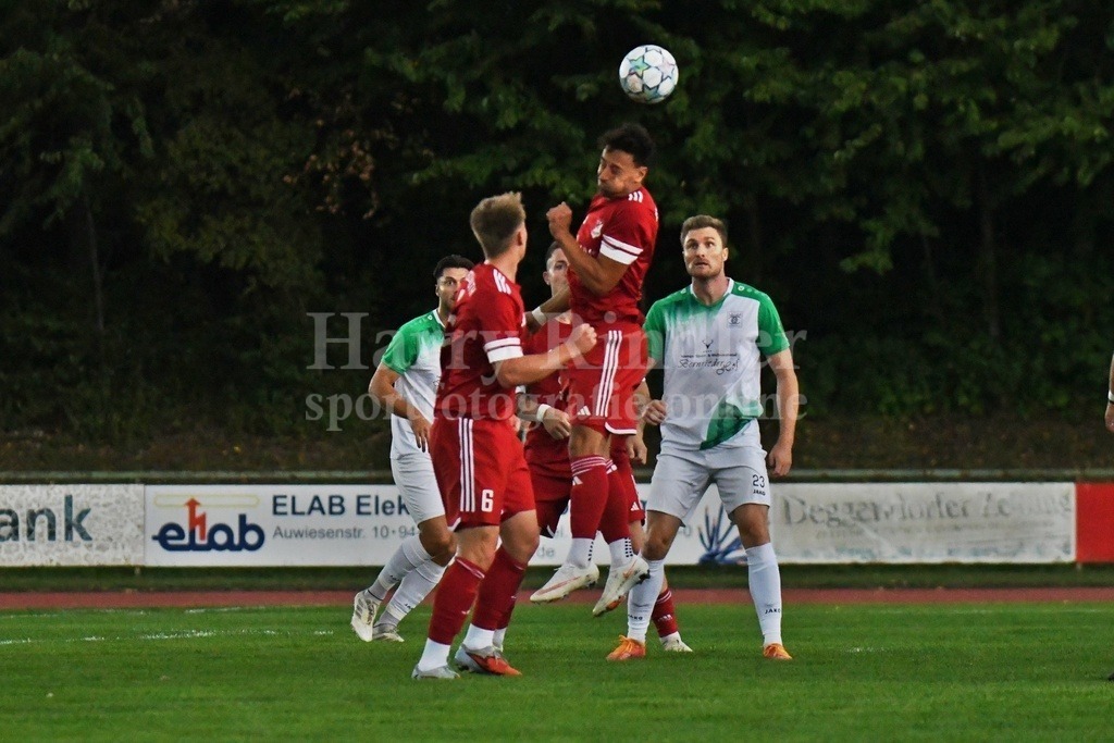HR1_1949 | Ha-Ri; Sportfotografie Ha-Ri; Sporfotografie Harry Rindler; Sport Deggendorf; Sportbilder Deggendorf; Sportfotos Deggendorf; Sportfotos Niederbayern; Sportbilder Niederbayern; Amateursport Niederbayern; Bayern;  - Realisiert mit Pictrs.com