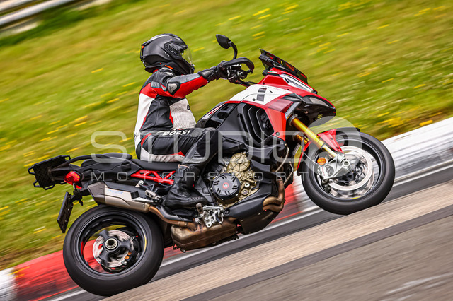 0233-240723_NS-016_233 | Deine Full-Service-Agentur für ✔️Videoproduktionen und ✔️Motorsportfotografie Jetzt Angebot anfragen!
