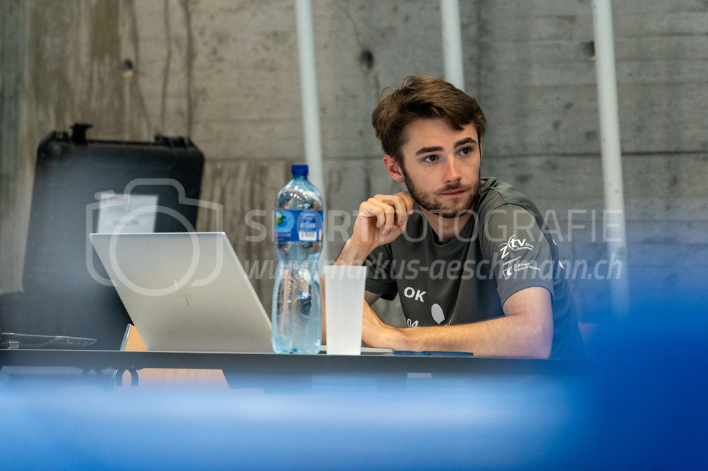 104. Zürcher Kunstturnertage Neftenbach - 15. May 2022 | 104. Zürcher Kunstturnertage Neftenbach
Turnhalle Ebni, Neftenbach
Einführungsprogramm (EP)
Bild: Sportfotografie Markus Aeschimann | www.markus-aeschimann.ch - Realisiert mit Pictrs.com