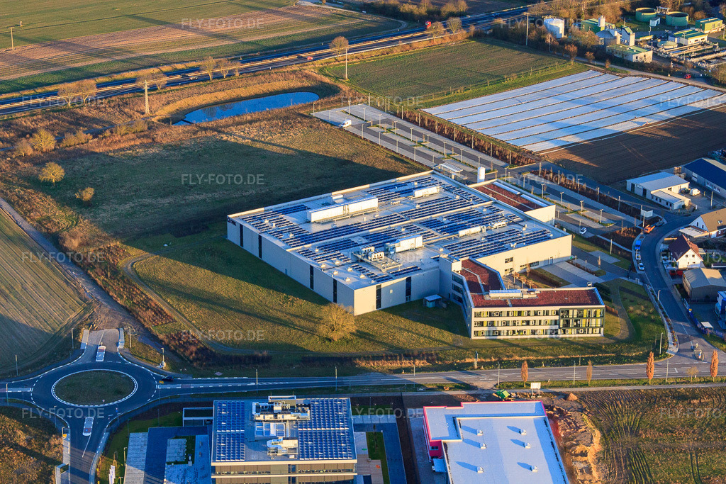 Luftbild: DBK EMS GmbH & Co. KG im Gewerbegebiet Nordring in Rülzheim im Bundesland Rheinland-Pfalz in Deutschland. – Foto: IMG_62261.jpg vom 23.02.2014 durch Werner Riehm/FLY-FOTO.de – Auflösung des Originals: 4752 x 3168 px – DBK Group - Your Partner for Heating & Cooling