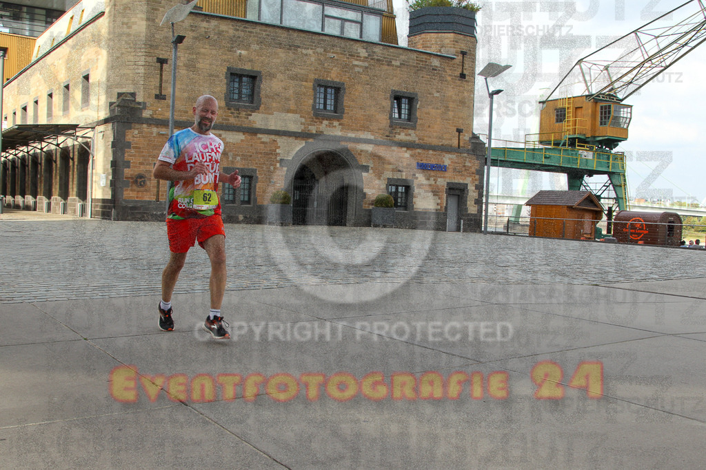 250920_1535_EV4_9214 | Sportfotografie im Rhein-Sieg Kreis, Köln, Bonn, NRW, Rheinland Pfalz, Hessen, etc. Unser Tätigkeitsfeld umfasst den Laufsport vom Volkslauf über den Marathon, Duathlon, Triathon bis zum Ultralauf wie Kölnpfad Ultra oder Schindertrail.