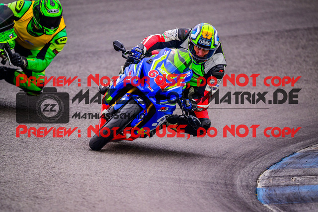 MaZZes_FotoMatrix_240614_6007705_2-558 | INST