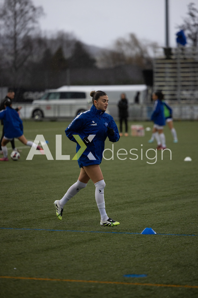 Fußball I Frauen I Saison 2025-2026 I AXA Women's Super League | Women I 14. Spieltag I Grasshoppers Club Zürich - FC Luzern I 14.02.2026 | Hochwertige Sportfotos kaufen & lizenzieren für Medien, Vereine, Agenturen & Sportler:innen. Entdecke professionelle Sportfotografie im Bildshop von Alexander Franzen. - Realisiert mit Pictrs.com