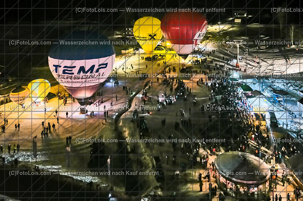 164581_Luftbild_Nacht der Ballone | NACHT DER BALLONE in Lackenhof am Ötscher, Sa 28. Dezember 2024.Mit einer Schauübung der Bergrettung Lackenhof, dem Ballonclub Ötscherland und den Gaminger Ötscherteufeln unter Zusammenarbeit mit der FF Lackenhof, dem Musikverein, dem Pensionistenverband, dem CampingClub, der Schirmbar, der Fuchswaldhütte und der Pizzeria Venezia, die für die Verköstigung sorgten, sowie der Ötscherliftgesellschaft, der Gemeinde Gaming und dem Ötscher-Tourismusverband unter der Leitung von Karla und Helmuth Prem.