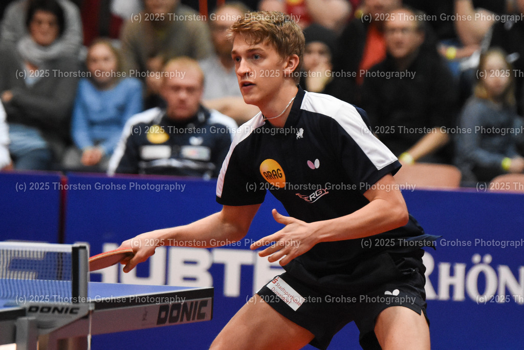 TTBL TTC Fulda-Maberzell vs. Borussia Duesseldorf | Anton KAELLBERG ( Borussia Duesseldorf); TTBL TTC Fulda-Maberzell vs. Borussia Duesseldorf, Tischtennis-Bundesliga - 12. Spieltag am 21.01.2018 in der Hubtex Arena in Fulda, (Deutschland) - Realisiert mit Pictrs.com