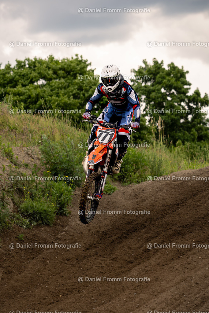 0V8A7512 | DanielFrommFotografie - Realisiert mit Pictrs.com