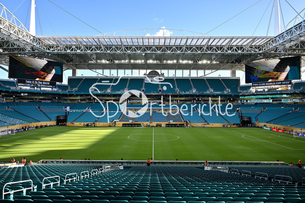 Inter Miami CF - Palmeiras Sao Paulo | Ein Blick in das Hard Rock Stadium von Miami - Florida / Symbolbild / Stadionfoto / Stadionbild / Stadion / Arena / FIFA Club World Cup: Inter Miami CF - Palmeiras Sao Paulo, Hard Rock Stadium am 23.06.2025 / NOT FOR SALE IN USA