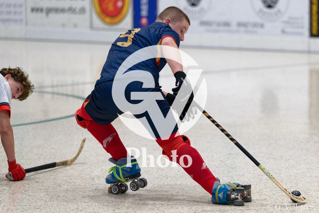 U17  - SC Thunerstern  v Geneve RHC A  |  during the U17  match between SC Thunerstern  and Geneve RHC A  at Centre sportif de la queue d'arve in Geneve, Switzerland