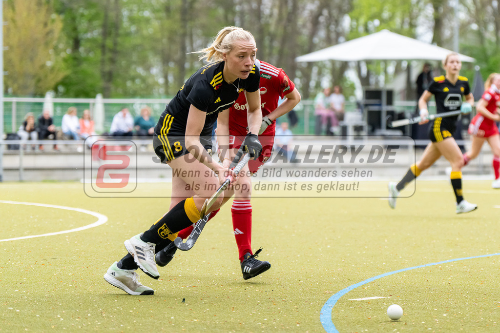 HK_20240407_100126 | 1. Bundesliga Hockey Damen Rot-Weiss Köln - Harvestehuder THC am 7.4.2024 Rot-Weiss Köln, Köln , Saenger Laura ( Harvestehuder THC #8 )