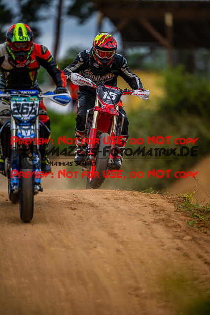 MaZZes_FotoMatrix_220528_6253 | Fotograf Mathias Schmid
Sportfotograf,
Eventfotograf,
Hochzeitsfotograf,
Portraitfotograf