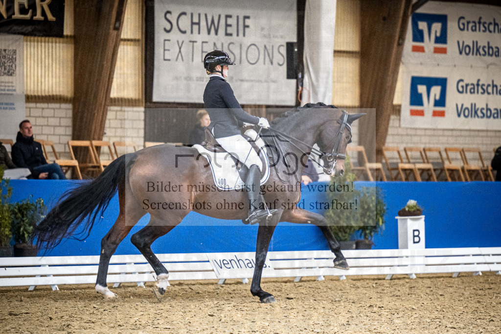 DOS_4492 | Entdecke hochwertige Reitturnierfotos von Foto Oger. Professionell, emotional und authentisch – jetzt Lieblingsmomente im Shop bestellen.Deutschlandweite Turnierfotografie. - Realisiert mit Pictrs.com
