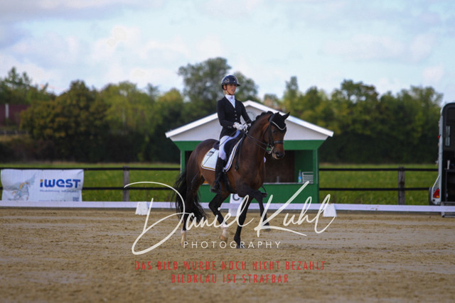 DKP45347 | Turniersportfotografie; Pferdefotografie; Dressurfotografie