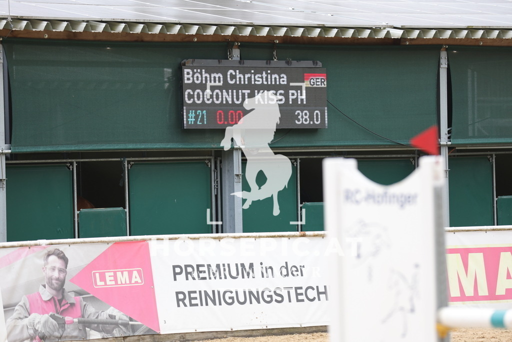 0P6A2639 | Willkommen bei Brunnmayr - Design & Fotografie – Ihrem Spezialisten für Reitturniere und Pferdeveranstaltungen in Oberösterreich, Salzburg und Bayern! Seit über 17 Jahren sind wir leidenschaftlich dabei.