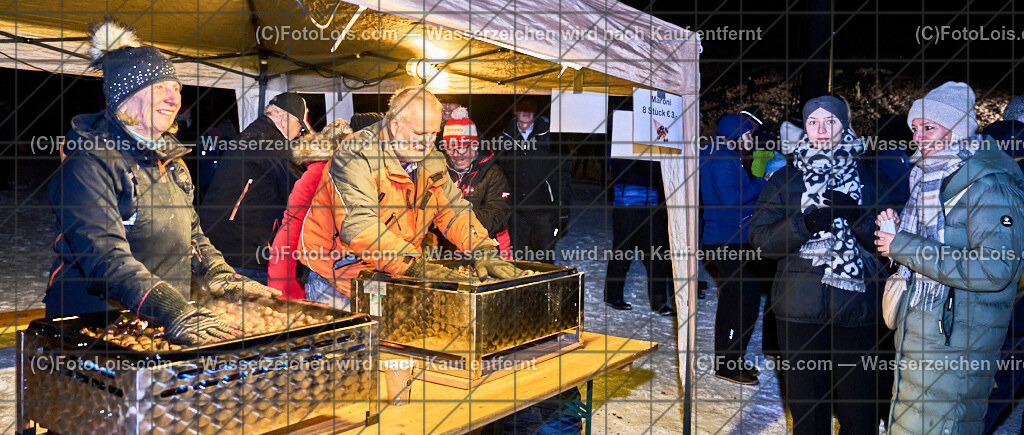 ALP4984_Nacht der Ballone_CamperClub | NACHT DER BALLONE in Lackenhof am Ötscher, Sa 28. Dezember 2024.Mit einer Schauübung der Bergrettung Lackenhof, dem Ballonclub Ötscherland und den Gaminger Ötscherteufeln unter Zusammenarbeit mit der FF Lackenhof, dem Musikverein, dem Pensionistenverband, dem CampingClub, der Schirmbar und Konditorei Czihak, der Fuchswaldhütte und der Pizzeria Venezia, die für die Verköstigung sorgten, sowie der Ötscherliftgesellschaft, der Gemeinde Gaming und dem Ötscher-Tourismusverband.