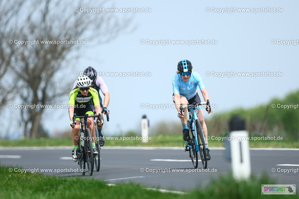 642_TRA55874 | Neusiedlersee Radmarathon 2026@sportshot_your_pictrs #yourpictures#roadtowm2029 #nrm #neusiedlerseeradmarathon #neusiedlersee #neusiedlerseetourismus #burgenland #mörbisch #nrm26 #burgenlandtourismus #voglundco #poweredbyburgenlandtourismus #radsport #rad #marathon #ucigranfondo #visitburgenland #ucigranfondoworldseries