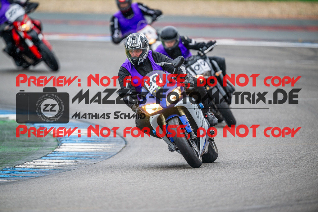 MaZZes_FotoMatrix_240702_6007705_3222 | INST