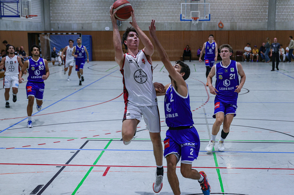 Regio Test BAYER GIANTS vs EN Baskets Schwelm-36 | Fotos von Basketballspielen aus dem Raum NRW fotografiert von Gero Mueller-Laschet und Daniel Schaefer - Realisiert mit Pictrs.com