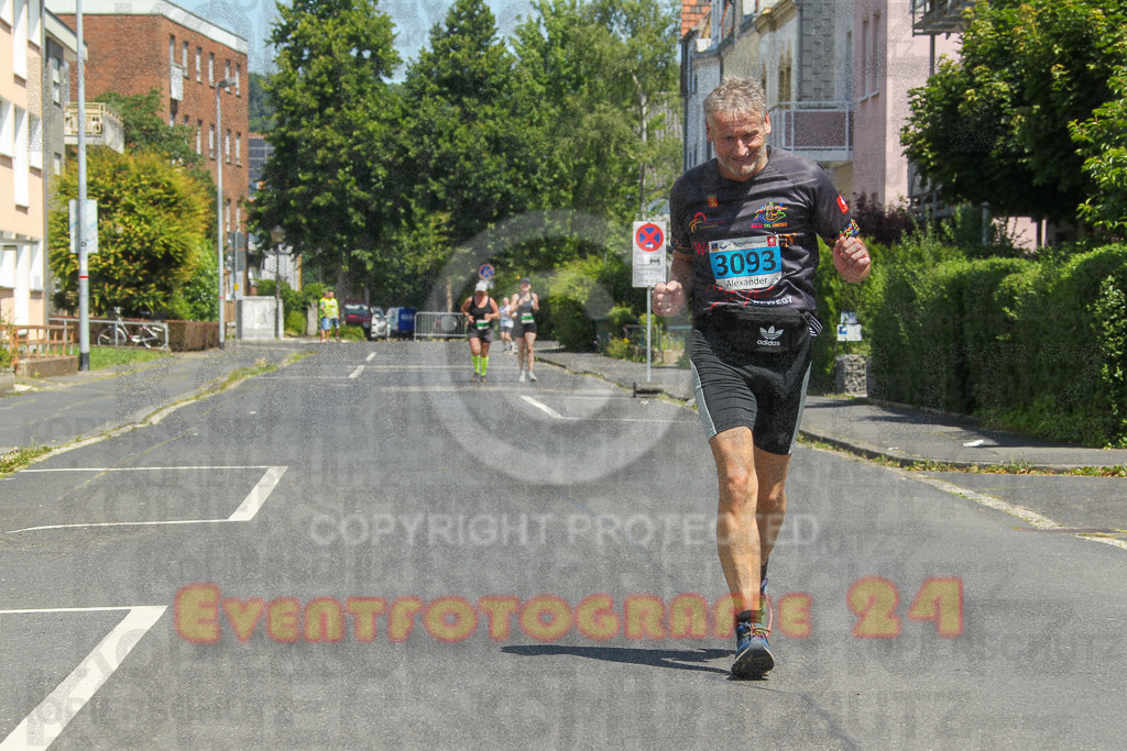 250621_1225_EV4_7105 | Sportfotografie im Rhein-Sieg Kreis, Köln, Bonn, NRW, Rheinland Pfalz, Hessen, etc. Unser Tätigkeitsfeld umfasst den Laufsport vom Volkslauf über den Marathon, Duathlon, Triathon bis zum Ultralauf wie Kölnpfad Ultra oder Schindertrail.